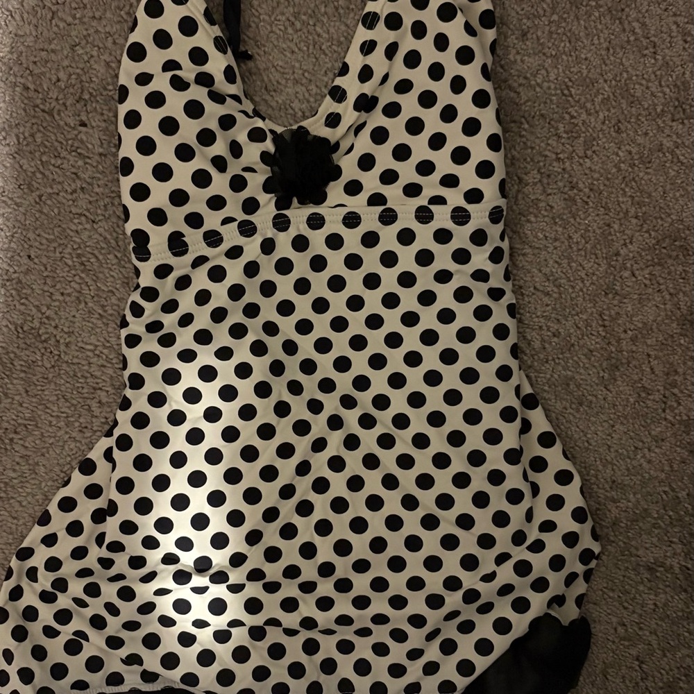 Kenneth Cole Reaction Black and White Polka Dot One-Piece Swimsuit